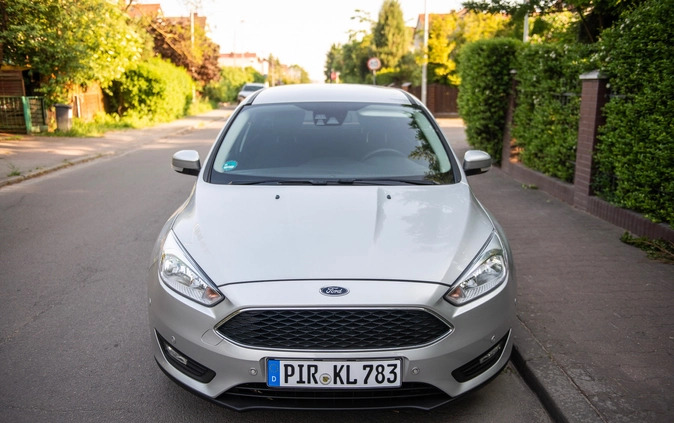 Ford Focus cena 38900 przebieg: 125000, rok produkcji 2016 z Szczecin małe 742